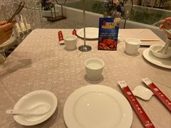 -艳阳天·非遗楚菜(武展店)