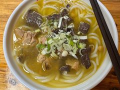 -文山荷鲜居(翠湖店)