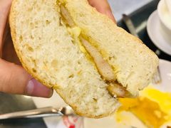 猪扒包-义顺牛奶公司(庇利金街店)