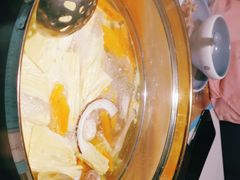 -三个椰子·现砍椰子鸡(金源CBD店)