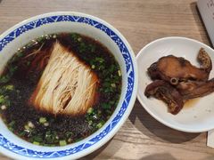 红汤银丝面-新万鑫银丝面·非遗无锡味(惠山古镇店)