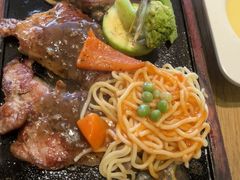 -豪客来牛排(人民东路店)