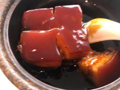 传统东坡肉-西湖春天•老字号杭州菜(百汇店)