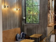 -无牌咖啡&酒馆