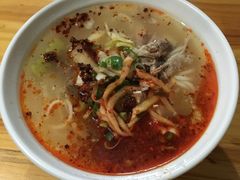 -巍山火巴肉饵丝(大理古城店)