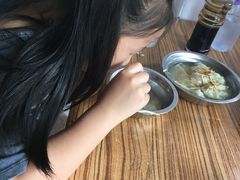 -荣巷小馄饨(荣巷店)