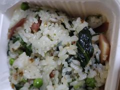 -佬钱湾仔(衣裳街店)