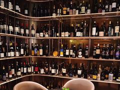 -wineapp葡萄酒餐吧(外滩金融中心店)