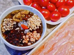 -沪小胖小龙虾(淮海中路旗舰店)