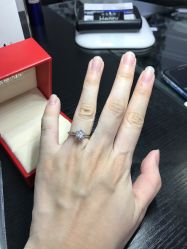 -威德钻石-克拉钻大本营(南京东路店)