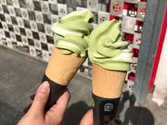 -食上东新街美食街区(民乐新都会店)