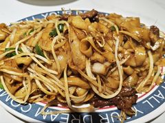 招牌干炒牛河-喜势点·糖沙翁手工茶点·本地人茶居(永庆坊店)