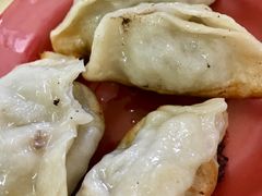 -黄阿姨锅贴大王(万航渡路店)