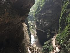-龙水峡地缝景区