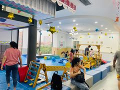 -澳洲袋鼠早教(南二环店)