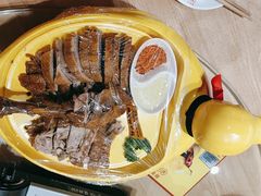 -郑百万·百万卤鹅重庆菜馆·家宴旗舰店(动物园店)