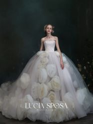 -Renee芮亦婚纱