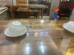 面包甜点陈列柜-海帮主·蒸汽海鲜青岛菜(栈桥火车站店)