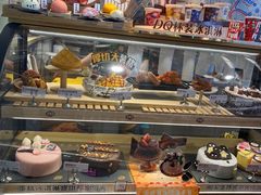 面包甜点陈列柜-DQ·蛋糕·冰淇淋(苏宁店)
