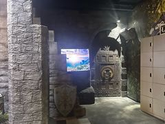 -暴风岛沉浸式体验馆(百联世纪店)
