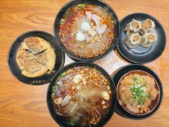 牛肉锅盔-青石桥老瓦房肥肠粉总店(青石桥总店)