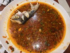 -湖南人家湘菜馆(镇江路店)