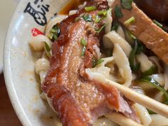 -任记七中刀削面(总店)