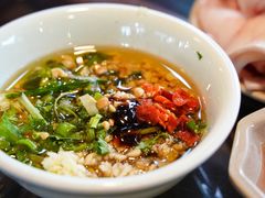 -九尺赵老四鲜鹅肠火锅