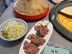 -生活如沸·顺德水牛奶火锅(大学路店)