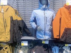 -迪卡侬(越秀公园店)