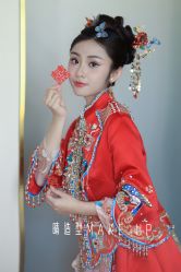 -LOVINA洛维娜婚纱礼服
