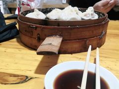 -叁益灌汤包(大润发店)