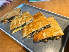 招牌辣味鲜虾馅饼-Bco豆库(苏州中心店)