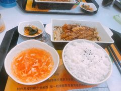 -鲲少爷烤鱼饭.螺蛳粉·清真(爱琴海店)