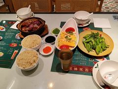 -滕记星发餐室·新加坡菜(巨鹿路店)