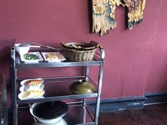 -大匠工房古船木艺术餐厅·猪肚鸡专门店(长白仙岛店)