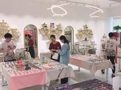 -肆兮眼镜·蔡司·徕卡战略合作店(大坪店)