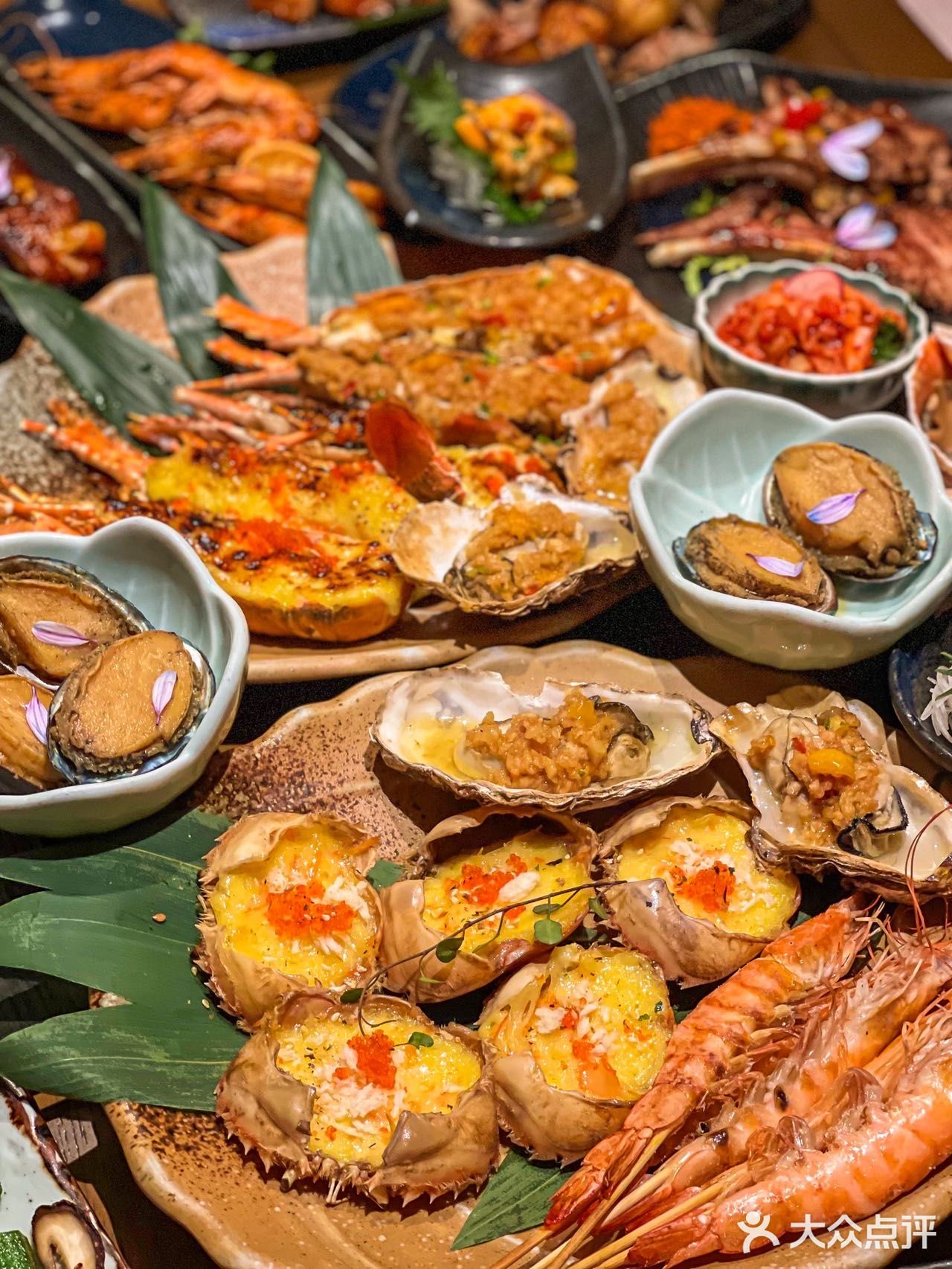 憋坏了就馋这一口[色]日料海鲜自助不限量💥