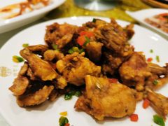椒盐牛蛙-光头匠