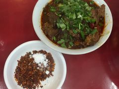 -谢老五跷脚牛肉·非遗传承店
