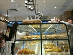面包甜点陈列柜-BreadTalk面包新语·烘焙蛋糕(东方雅苑店)