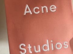 -Acne Studios(芮欧百货店)