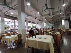 大堂-标记美食新鲜猪杂(兴南大道店)