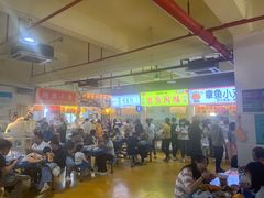 等位区-先锋海鲜市场