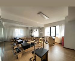 -馨媛瑜伽普拉提