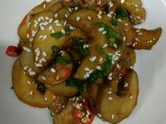 -多嘴超级肉蟹煲(欧亚卖场店)