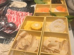 -呷哺呷哺 黄金牧场 (中发百旺店)