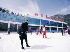 -大别山南武当滑雪场