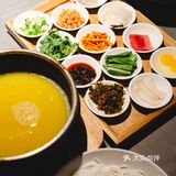 酸辣鲜香！拾云记的云南味太顶了！