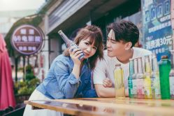 -现代经典婚纱摄影
